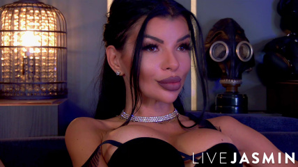 EleniaDevons
